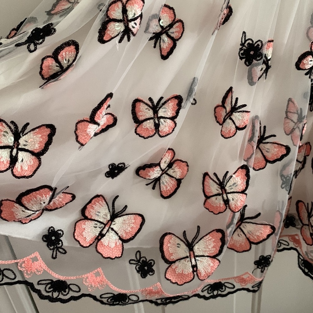 Spring Dress - Picture 2 of 5